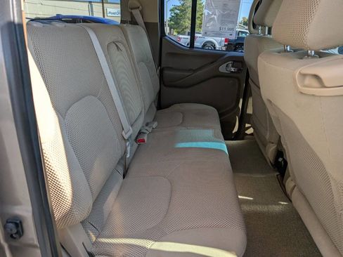 Used 2006 Nissan Frontier LE w/ (H01) Rockford Fosgate Pkg image 14