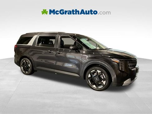 New 2026 Kia Carnival EX FWD image 2