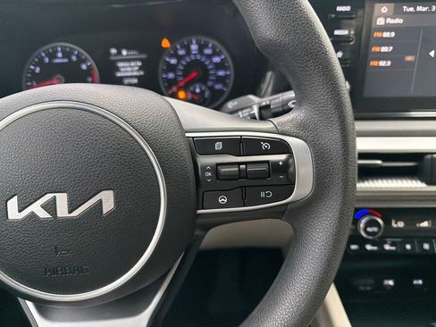 Used 2022 Kia K5 LXS image 24