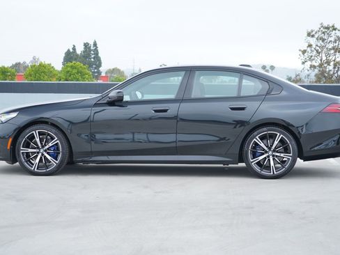 New 2026 BMW 530i w/ M Sport Package RWD image 4