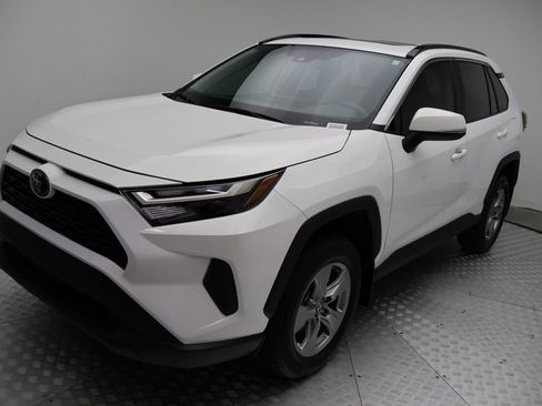 Certified 2025 Toyota RAV4 XLE image 2