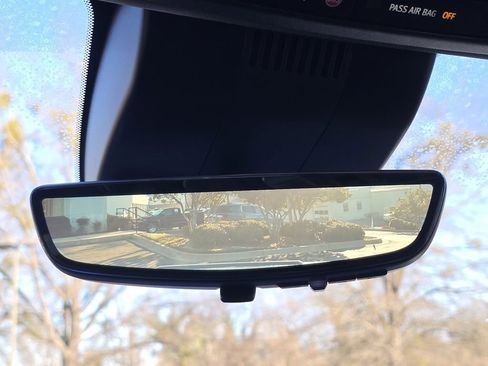 Used 2024 GMC Sierra 1500 AT4 w/ Technology Package image 28