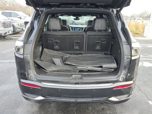 Certified 2023 Buick Enclave Avenir w/ Avenir Technology Package image 31