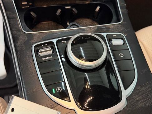 Used 2019 Mercedes-Benz C 300 Sedan image 26