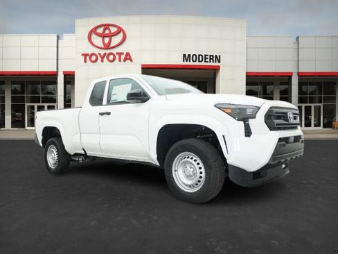 New 2025 Toyota Tacoma SR image 30