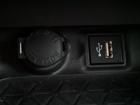 Certified 2025 Toyota RAV4 XLE Premium image 29