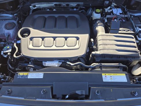 New 2026 Volkswagen Tiguan SE image 23