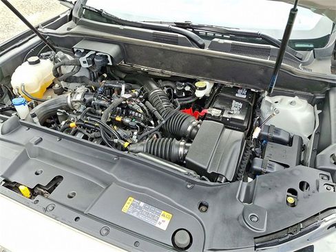 Used 2023 Lincoln Nautilus Reserve w/ Equipment Group 202A image 26