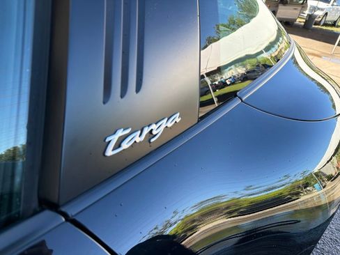 Used 2021 Porsche 911 Targa 4S w/ Premium Package AWD/4WD image 6