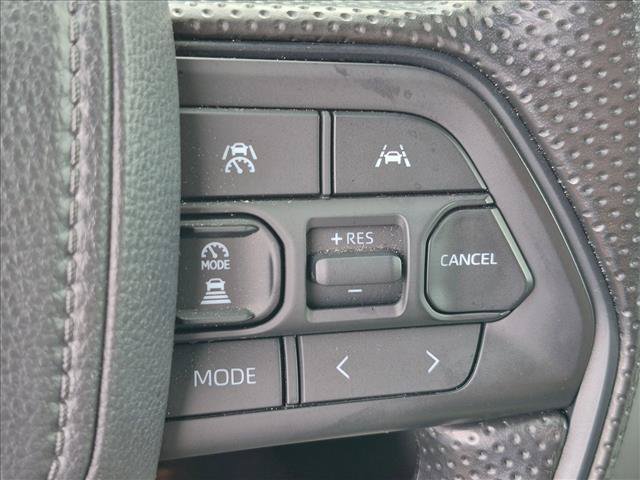 Used 2026 Toyota Tacoma SR5 AWD/4WD image 15