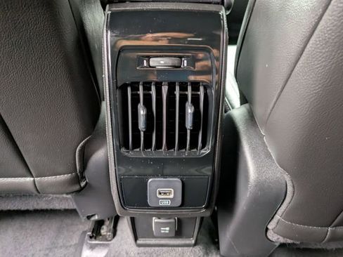 Used 2023 Jeep Compass Limited AWD/4WD image 23