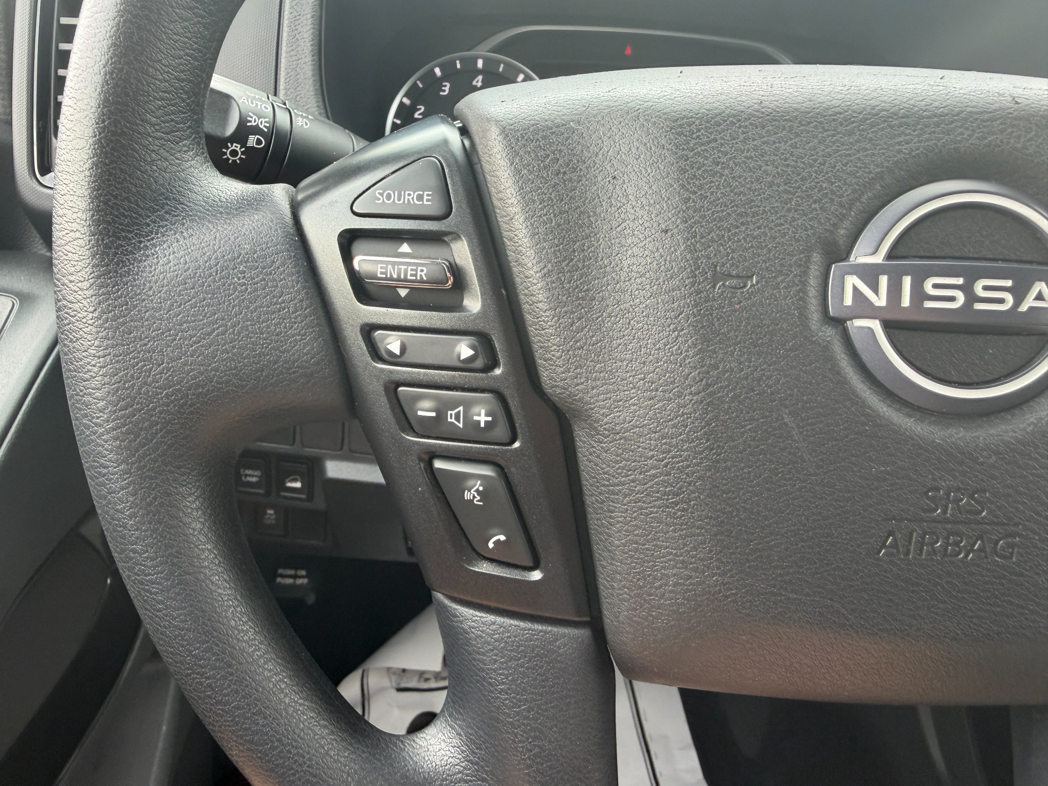 Used 2023 Nissan Frontier SV w/ Midnight Edition Package AWD/4WD image 33