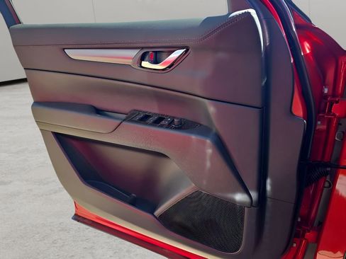 Used 2025 MAZDA CX-5 AWD 2.5 S w/ Preferred Package image 13