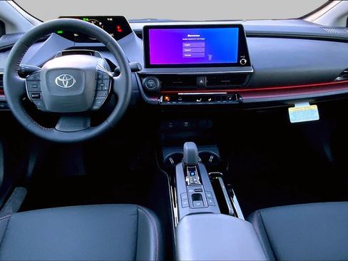 New 2026 Toyota Prius Plug-In Hybrid FWD image 5