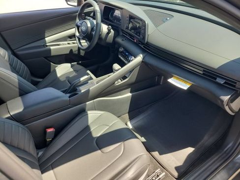 New 2026 Hyundai Elantra SEL Sport FWD image 20