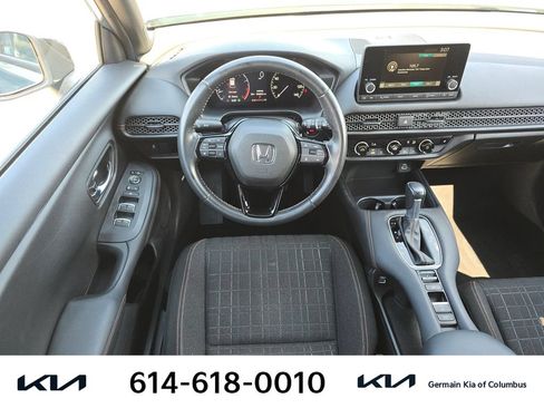 Used 2023 Honda HR-V Sport image 16
