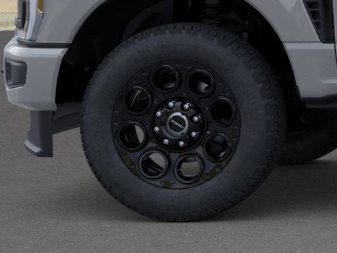 New 2026 Ford F250 Lariat w/ Black Appearance Package AWD/4WD image 19