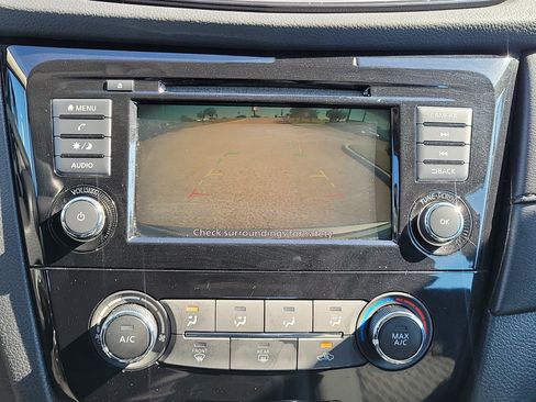 Certified 2020 Nissan Rogue S FWD image 28