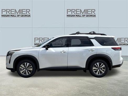 New 2026 Nissan Pathfinder SL FWD image 22