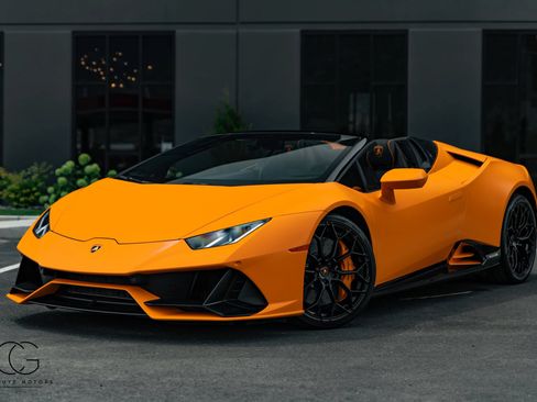 Used 2024 Lamborghini Huracan EVO AWD/4WD image 3