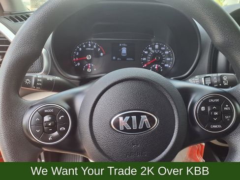 Used 2020 Kia Soul LX FWD image 30
