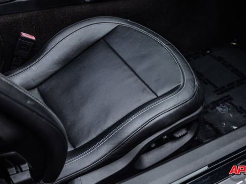 Used 2014 Chevrolet Corvette Stingray Z51 w/ 3LT Preferred Equipment Group image 74