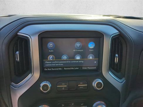 Used 2021 GMC Sierra 1500 SLE w/ Preferred Package image 16