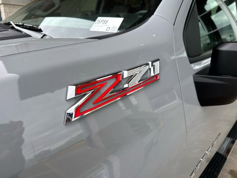 Used 2024 Chevrolet Silverado 2500 LT w/ All Star Edition image 9