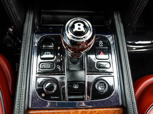 Used 2018 Bentley Mulsanne RWD image 26