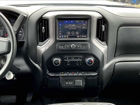 Used 2022 Chevrolet Silverado 1500 Custom RWD image 6