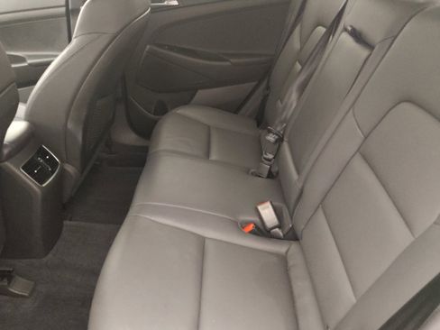 Used 2016 Hyundai Tucson Limited w/ Option Group 03 FWD image 18