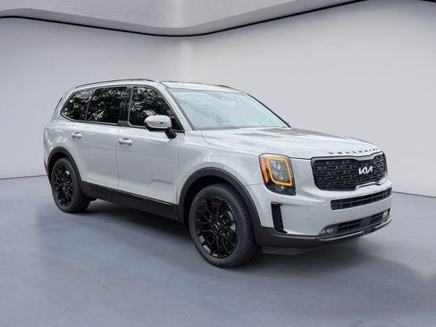 Used 2022 Kia Telluride SX w/ SX Prestige Package AWD/4WD image 7