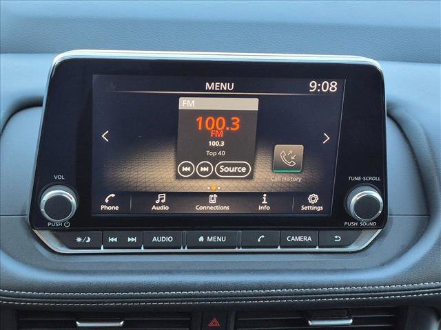 Used 2024 Nissan Rogue SV FWD image 13