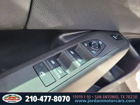 Used 2025 BMW X3 xDrive30i w/ M Sport Package AWD/4WD image 18