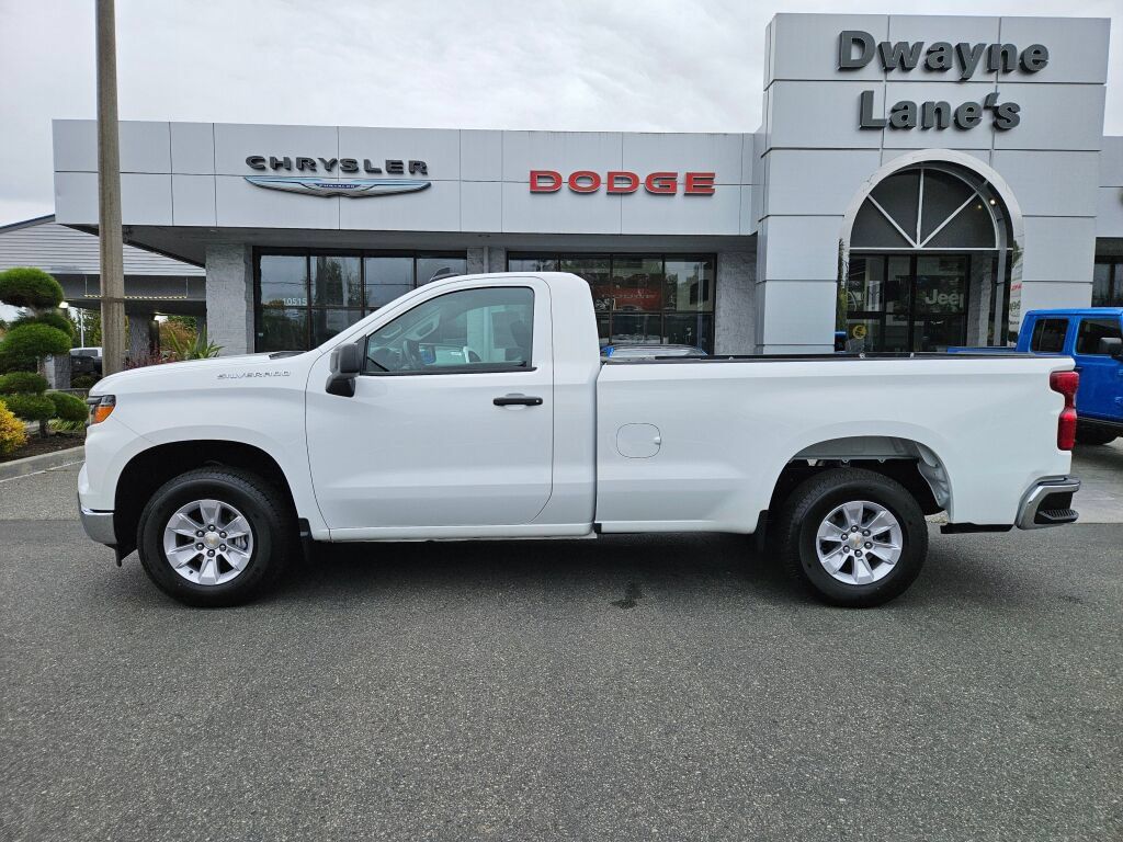 Used 2025 Chevrolet Silverado 1500 W/T RWD image 2