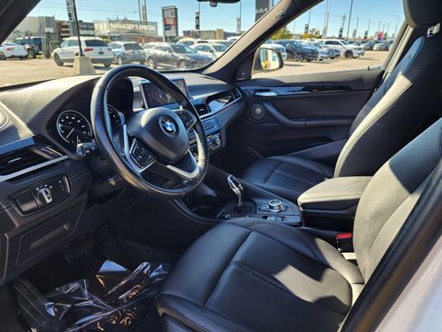 Used 2022 BMW X1 xDrive28i image 9