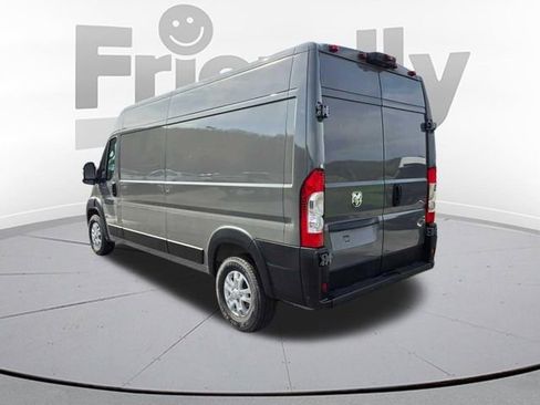 Used 2025 RAM ProMaster 2500 w/ Quick Order Package 22G SLT FWD image 7