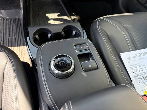 Used 2024 Ford Mustang Mach-E Premium AWD/4WD image 23
