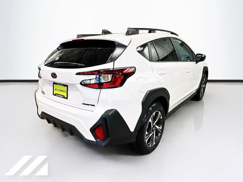 Used 2026 Subaru Crosstrek 2.5i Premium AWD/4WD image 5