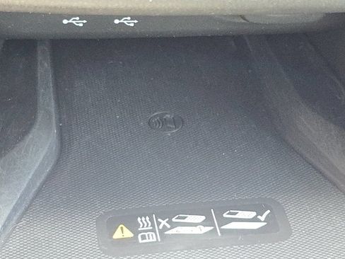 Used 2024 Buick Envista Sport Touring w/ Convenience I Package FWD image 8