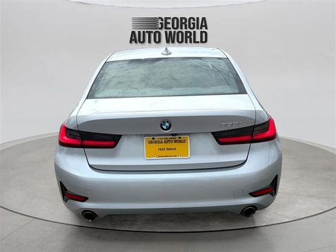 Used 2019 BMW 330i Sedan image 4