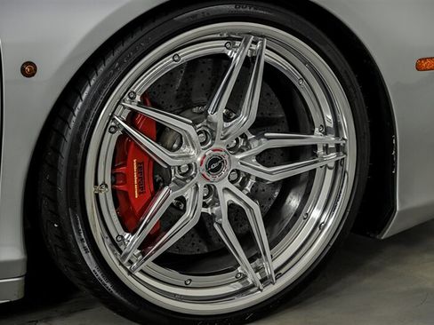 Used 2013 Ferrari 458 Italia Coupe RWD image 12