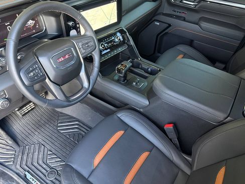 Used 2026 GMC Sierra 1500 AT4 w/ AT4 Premium Package AWD/4WD image 9