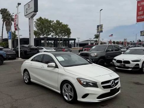 Used 2017 Mercedes-Benz CLA 250 image 4