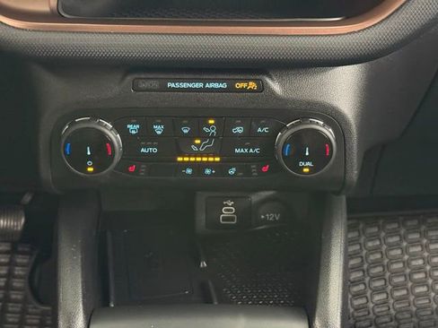 Certified 2023 Ford Bronco Sport Outer Banks w/ Tech Package AWD/4WD image 28