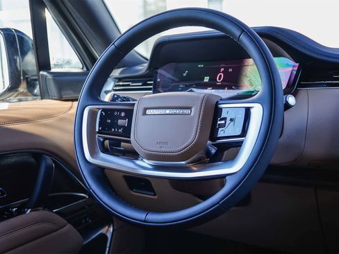 New 2026 Land Rover Range Rover SE image 15