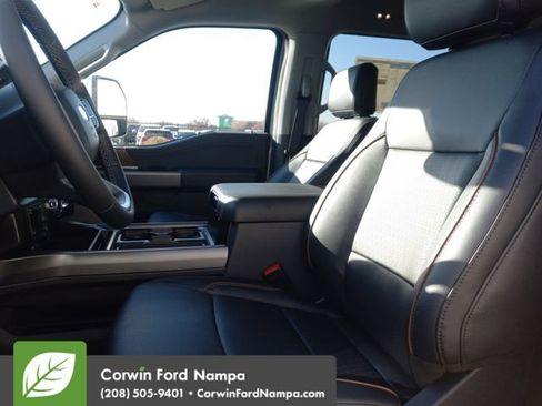 New 2026 Ford F250 Lariat w/ Chrome Package AWD/4WD image 24