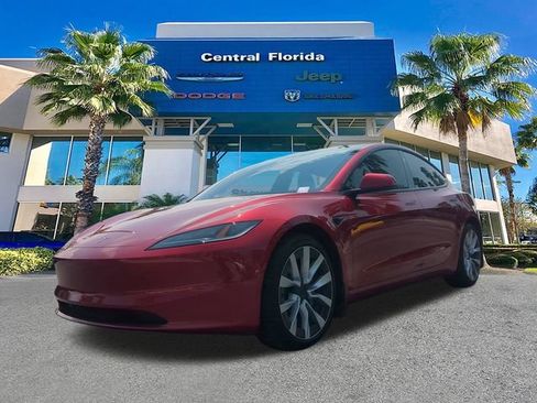 Used 2025 Tesla Model 3 Long Range RWD image 9