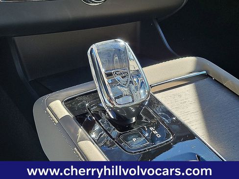 New 2026 Volvo XC90 B6 Plus w/ Protection Package Premier image 13