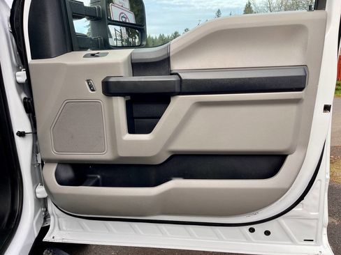 Used 2019 Ford F550 4x4 Crew Cab Super Duty image 20